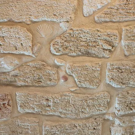 Dimora Lina 191 * פולינאנו א מארה